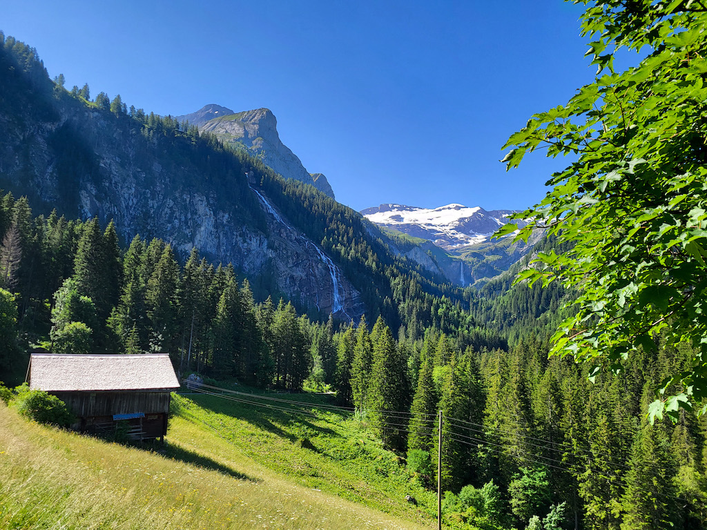 Gstaad - Bergabenteuer zwischen Lauenensee und Wispile